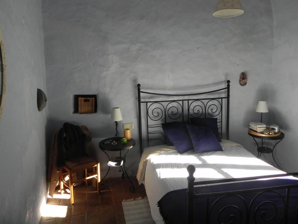 Baix Emporda. Increible Casa En Pueblo Medieval Cruïlles Exterior foto